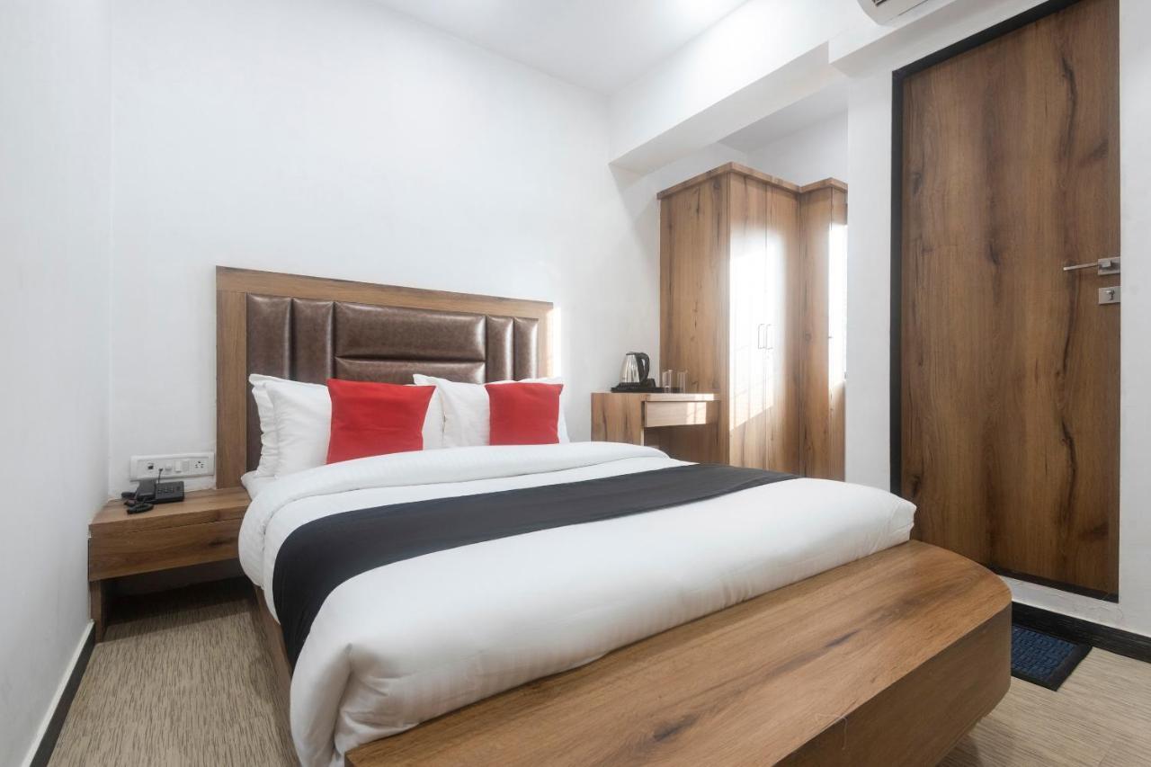Capital O 68823 Baba'S Residency Hotel Mumbai Exterior photo