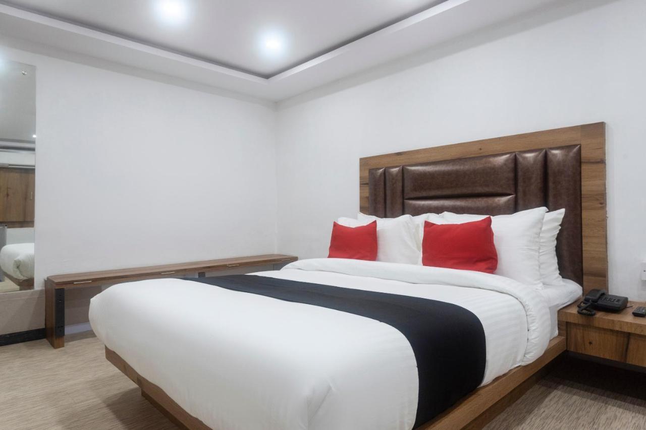 Capital O 68823 Baba'S Residency Hotel Mumbai Exterior photo